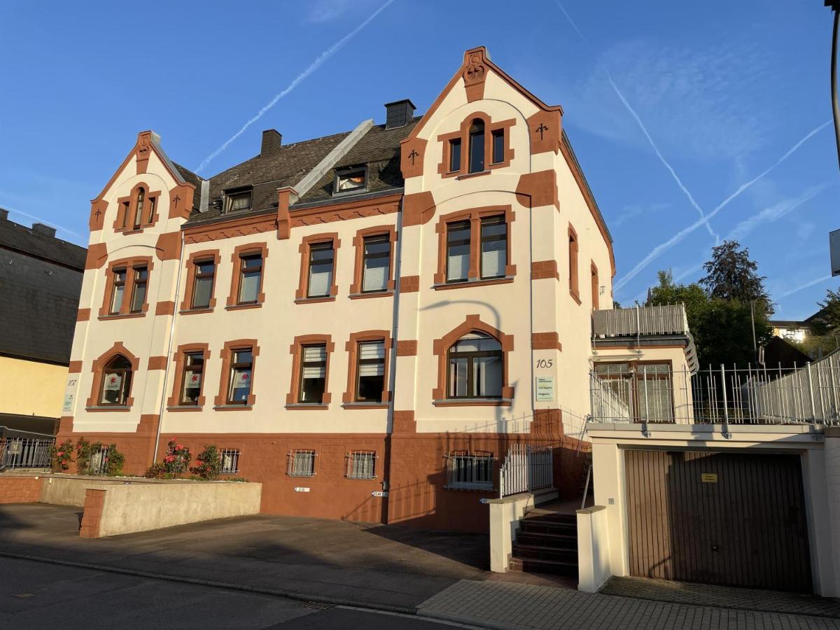 Ferienwohnung Berggarten Saarburg Exterior foto